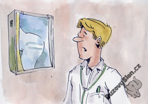 Az orvos a röntgent nézi