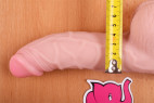 Silikónové dildo s prísavkou a semenníkmi (20cm) - priemer pri koreni penisu