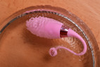 Bezdrôtové vibračné vajíčko Pink Love, vo vode
