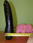 Vibrátor gelový černý,  velikost 20 cm