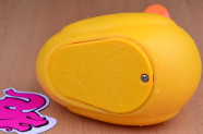 Vibračná kačička Duckie - detail krytu batérie