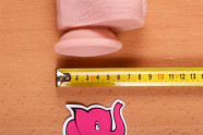 Silikonové dildo s přísavkou a varlaty (20cm) – průměr přísavky