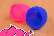 Menstruációs csészék Fun Cup, Explore kit, az asztalon