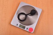 Erekčný krúžok Bubble Blower - vážime veľký krúžok, stolný váha ukazuje 136 g
