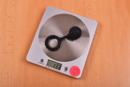 Erekčný krúžok Bubble Blower - vážime malý krúžok, stolný váha ukazuje 133 g