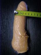 Vibrátor latex s vrúbkami 18 cm