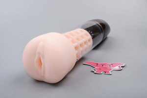 Vakuová pumpa s masturbačním návlekem SoloSuction Pro