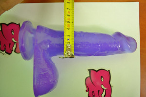 Dildo s přísavkou fialové 17cm