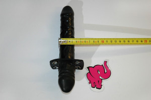 Kožený roubík s penisem - rozměry