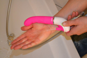 A H2O Drop Pink vibrátor vizet permetez