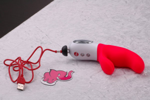 Fun Factory Miss Bi kettős vibrátor, USB töltőkábel