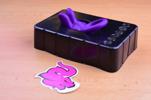 Vibrační erekční kroužek Silicone Rabbit, v krabičce