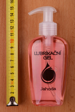 Jahoda lubrikační gel s pumpičkou, měření