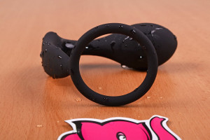 Anální kolík s erekčním kroužkem Ring & Plug