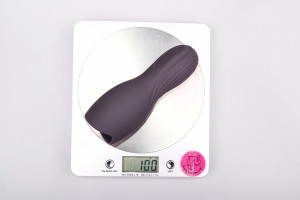 Vibrační masturbátor Squeeze–peasy (14 cm), váha