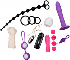 Sada erotických pomůcek Deluxe Couple Play Set + dárek SKYN 5 Senses kondomy