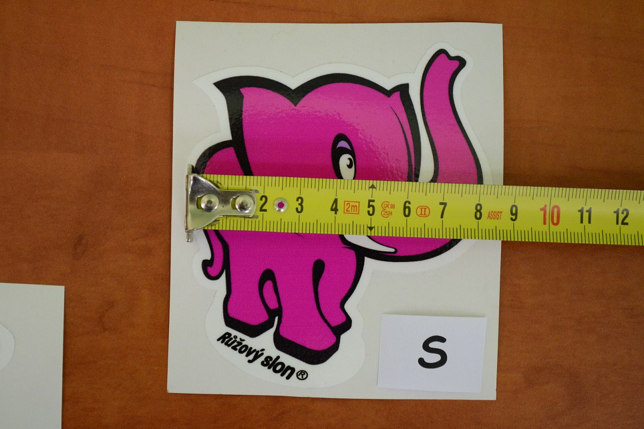 Rózsaszín elefánt matrica