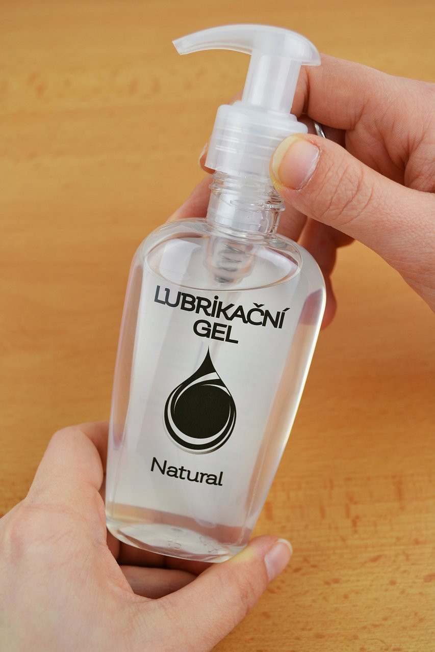 Natural lubrikačný gél (2 ks x 130 ml) + vzorky (3 ks x 3 ml)